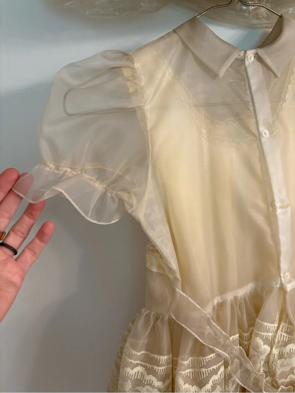 Vintage 1950s Girls Cream Lace Dress, First Communion, Flower Girl size 7/8